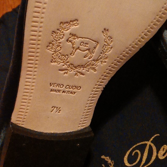 DEL TORO EMOJI FLATS💩, SIZE 7.5 - Picture 7 of 9